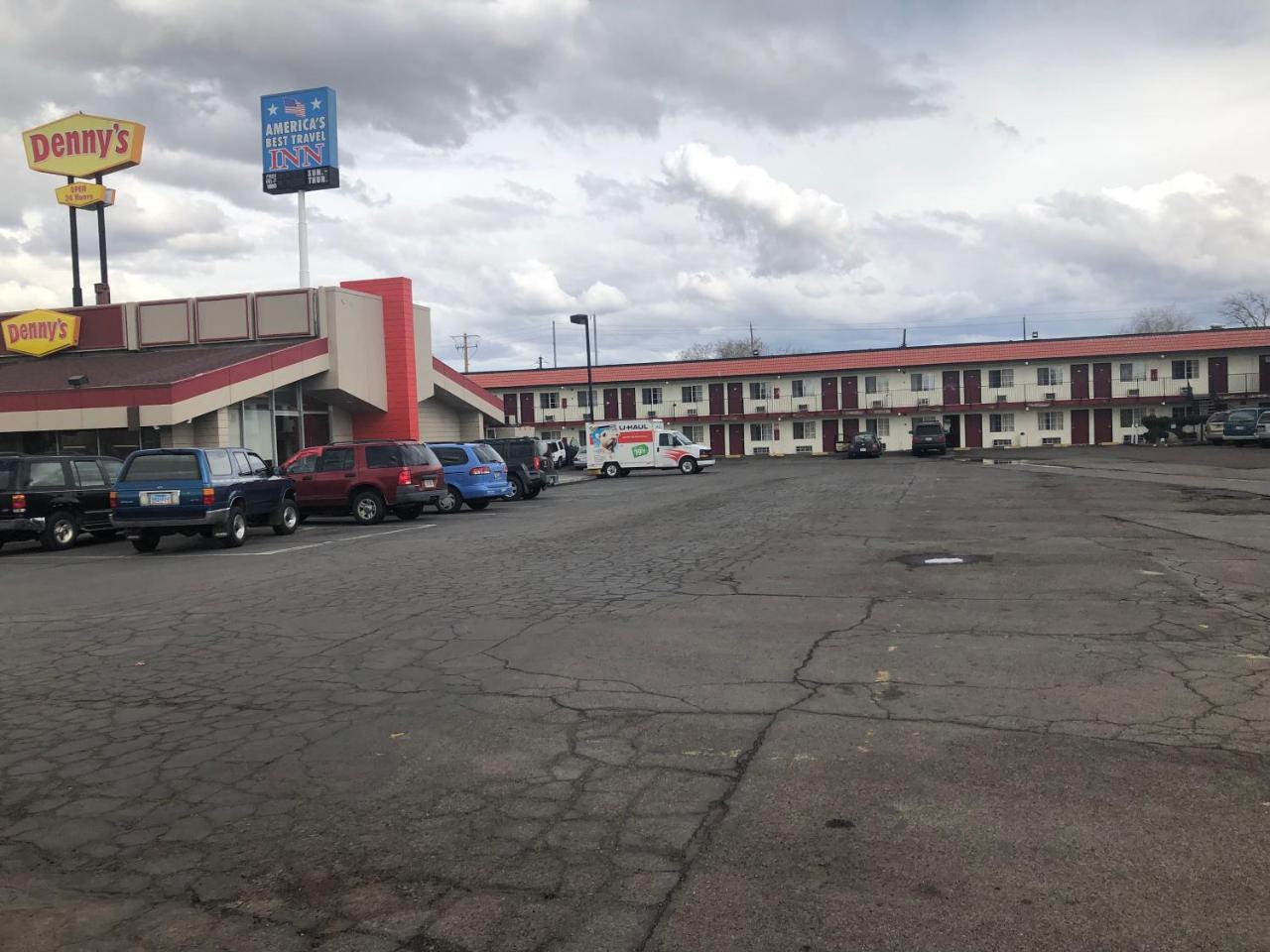 America'S Best Travel Inn Reno Exterior foto